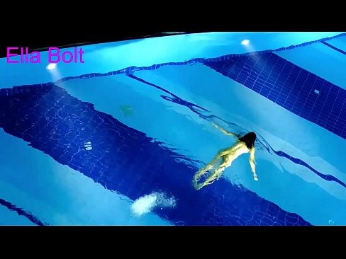 ❤️ මට නැරඹීම නැවැත්විය නොහැක, තරුණ රන්වන්තිය ELLA BOLT නිවාඩු නිකේතනයේ තටාකයේ නිරුවතින් පිහිනීමට හසු විය ❤ Fuck video si.it-com.top ❌️